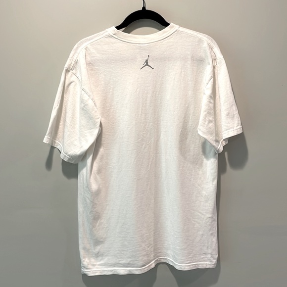Nike Air Jordan Flight Logo T-shirt - Medium - Picture 5 of 7